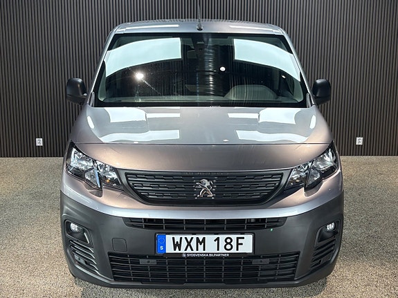 Peugeot Partner 2 of 13