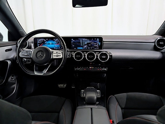 Mercedes-Benz CLA200 7 of 15
