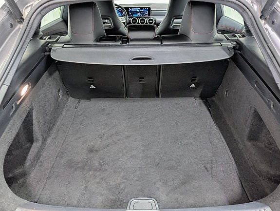 Mercedes-Benz CLA200 14 of 15