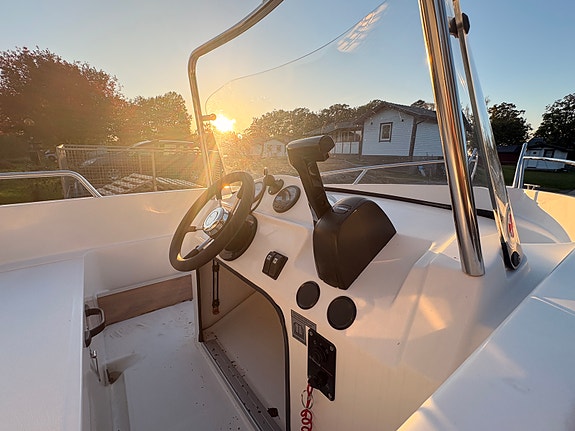 Uttern S46 mycket fint skick inklusive 80trailer & GPS 5 of 8