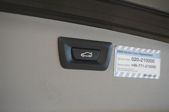 BMW 318d 5 of 16