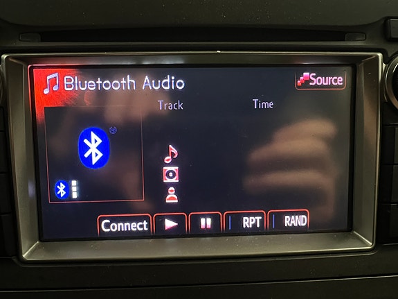 Toyota Verso-S 14 of 17
