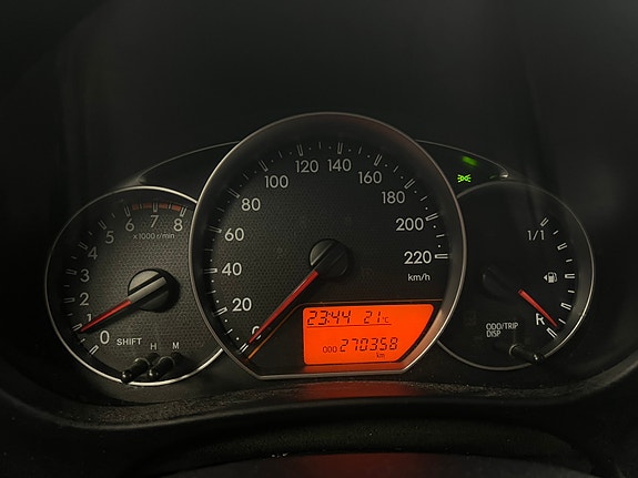 Toyota Verso-S 17 of 17