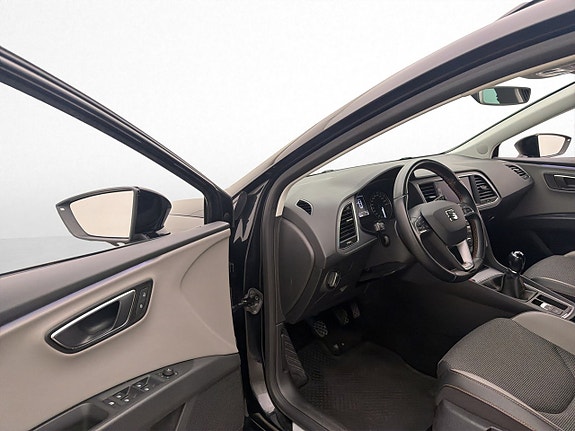 Seat Leon 10 of 30