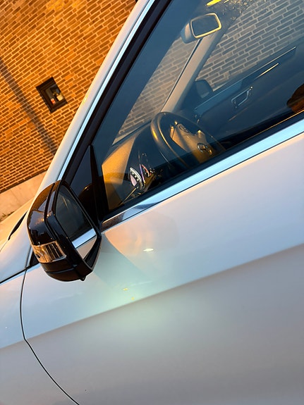 Mercedes-Benz E220 11 of 28