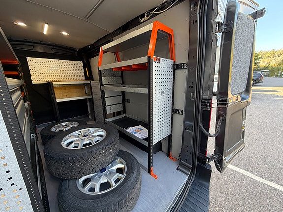 Ford Transit 20 of 30