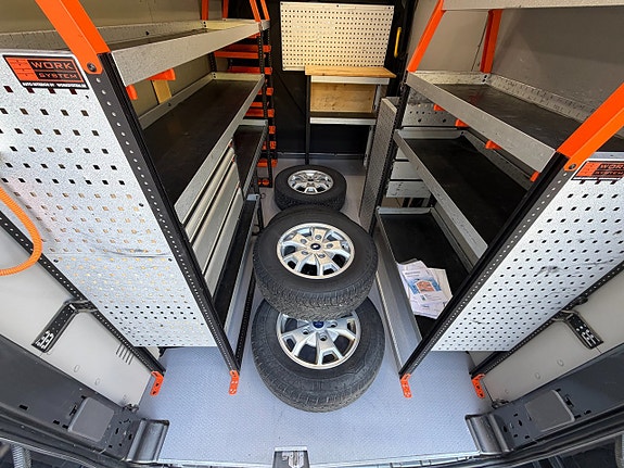 Ford Transit 19 of 30