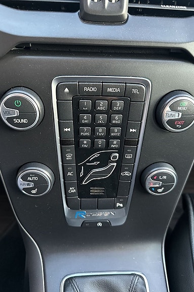 Volvo V40 23 of 28