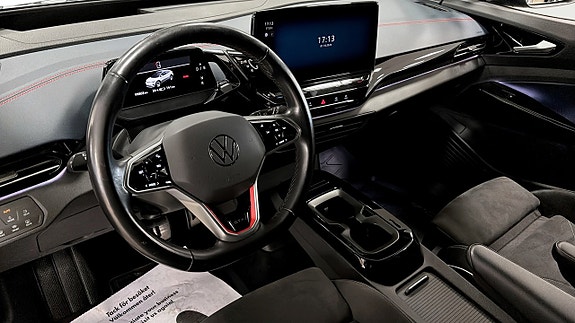 Volkswagen ID.4 GTX 7 of 13