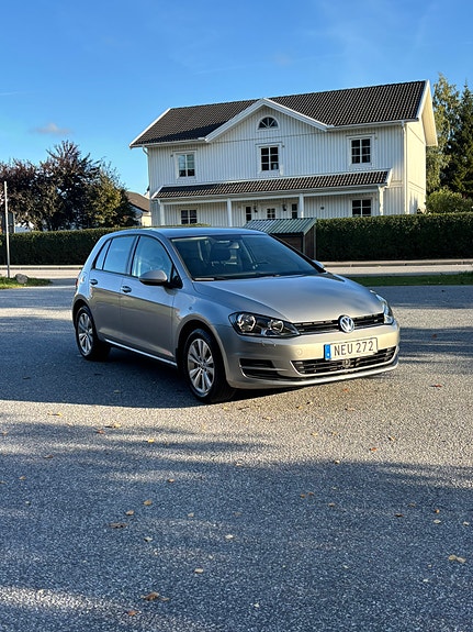 Volkswagen Golf VII