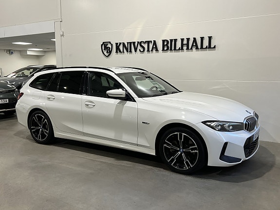 BMW 330e 3 of 27