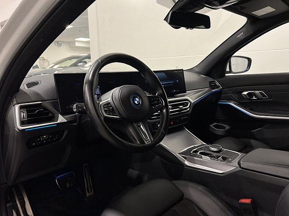 BMW 330e 6 of 27