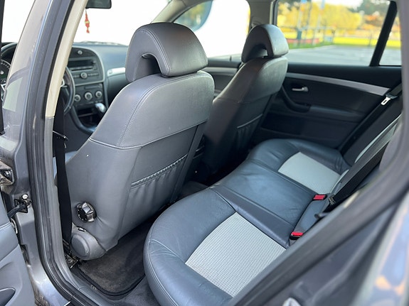 Saab 9-3 7 of 7
