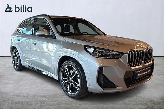 BMW X1 2 of 20