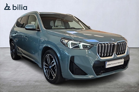 BMW iX1 17 of 18