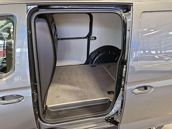 Volkswagen Caddy 12 of 14