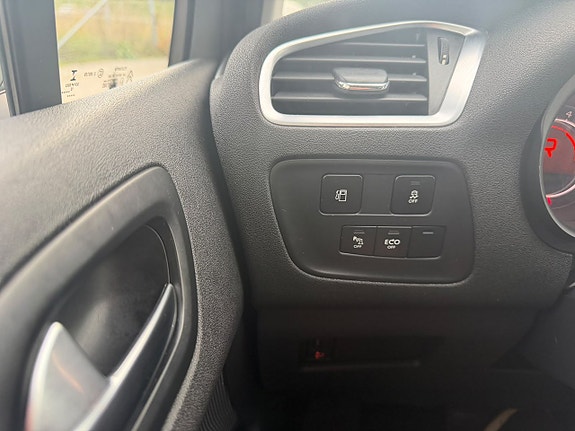 Citroen C4 15 of 16