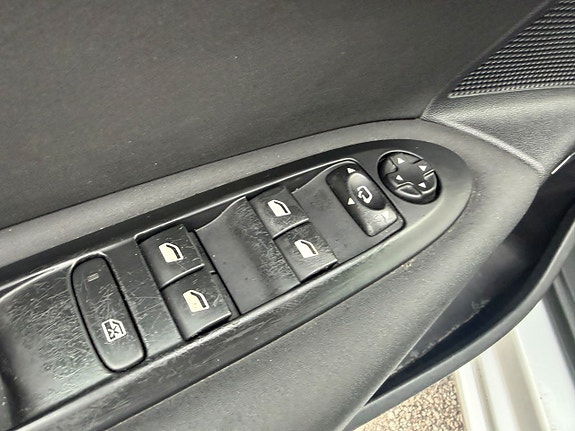 Citroen C4 16 of 16