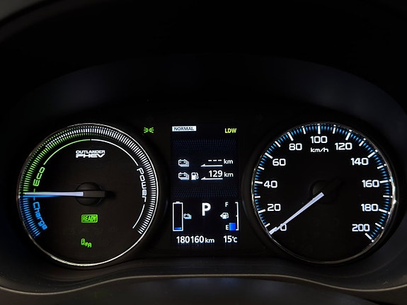 Mitsubishi Outlander 21 of 30