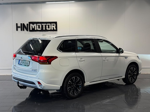 Mitsubishi Outlander 8 of 30