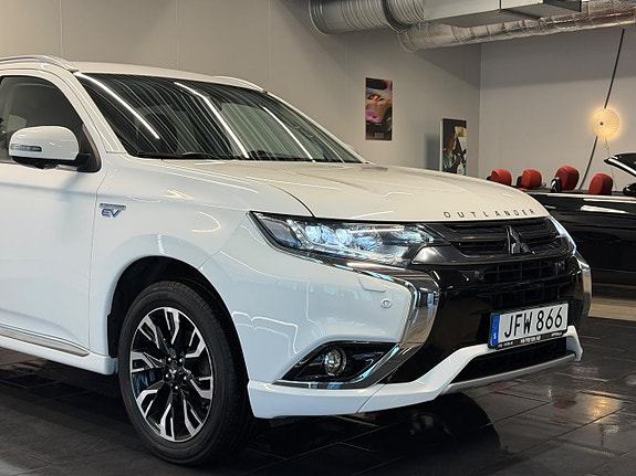 Mitsubishi Outlander 6 of 30