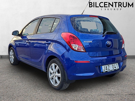 Hyundai i20 4 of 8
