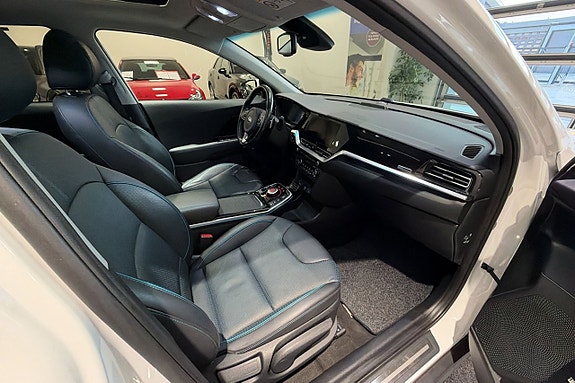 Kia Niro 7 of 26