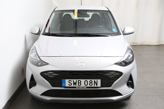 Hyundai i10 5 of 24