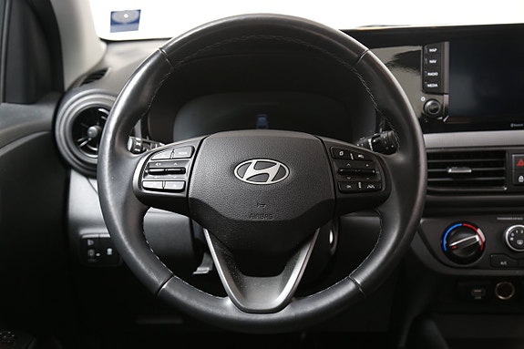 Hyundai i10 15 of 24