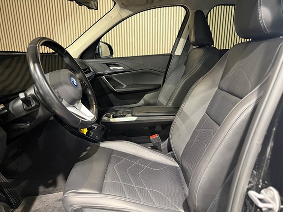BMW X1 8 of 16