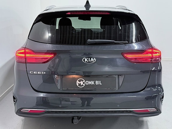 Kia Ceed 9 of 28