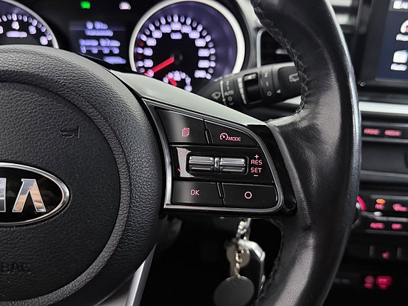 Kia Ceed 17 of 28
