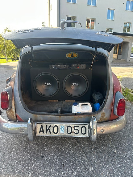 Volvo PV 3 of 7