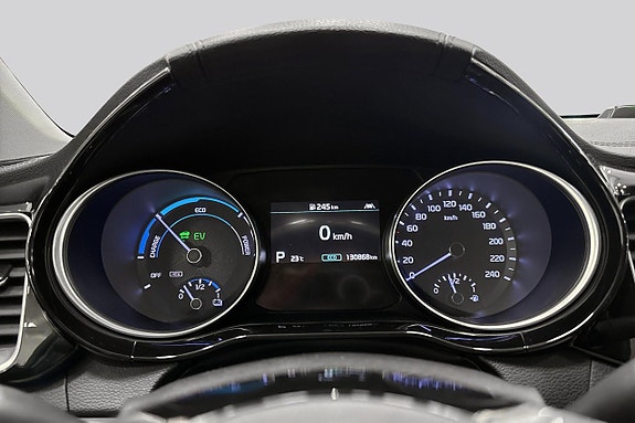 Kia Ceed 13 of 19