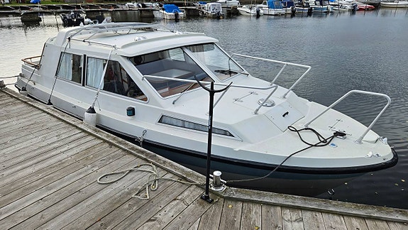 Flipper 760 -89 Volvo Penta AQAD41/DP 3 of 12