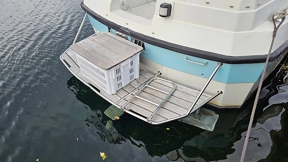 Flipper 760 -89 Volvo Penta AQAD41/DP 4 of 12