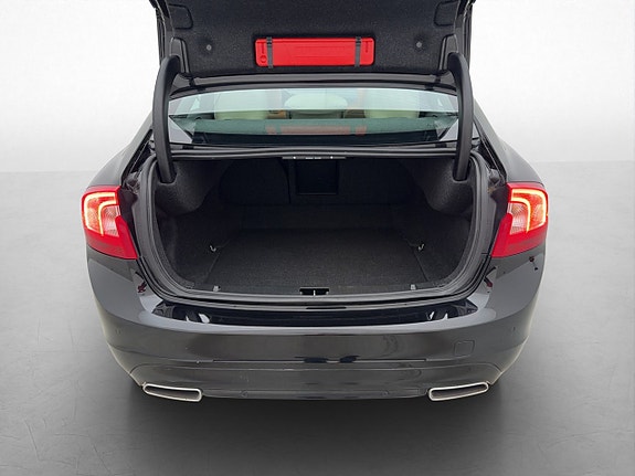 Volvo S60 23 of 27