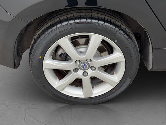 Volvo S60 26 of 27
