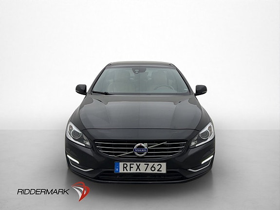Volvo S60 2 of 27