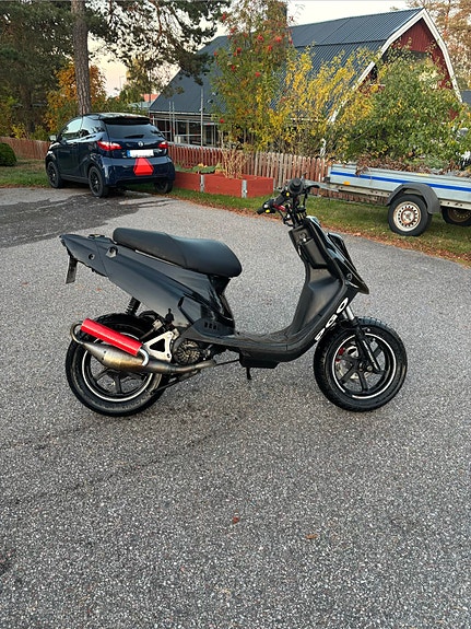 Pgo Big Max 4 of 5