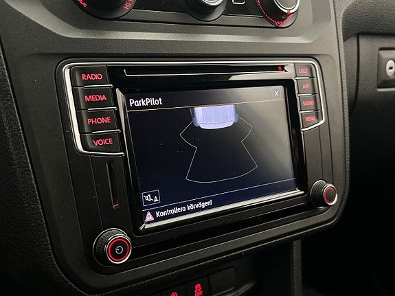 Volkswagen Caddy 21 of 27