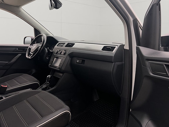 Volkswagen Caddy 24 of 27