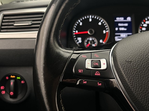 Volkswagen Caddy 17 of 27