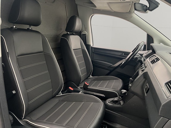 Volkswagen Caddy 23 of 27