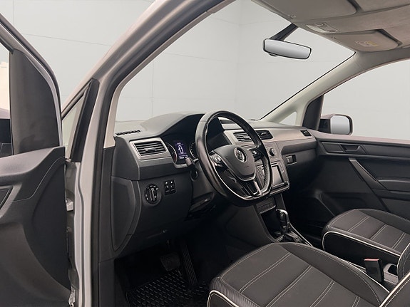 Volkswagen Caddy 14 of 27