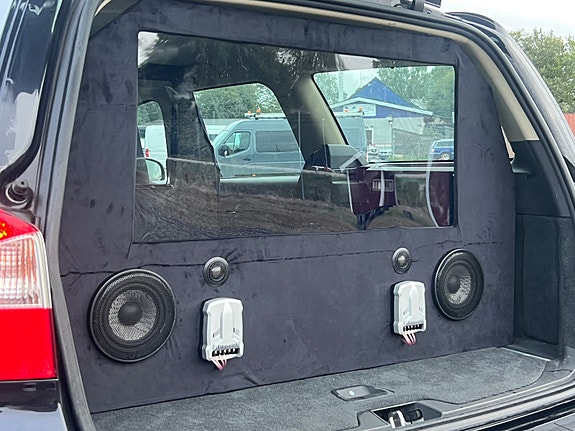 Volvo V70 6 of 8