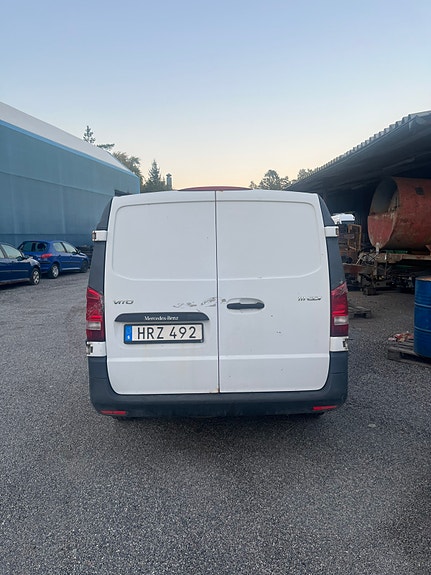 Mercedes-Benz Vito 111 3 of 5