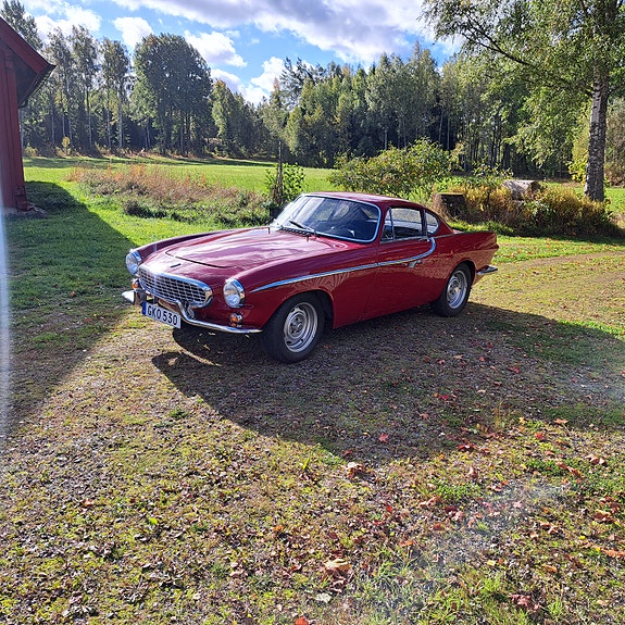 Volvo P1800 3 of 5