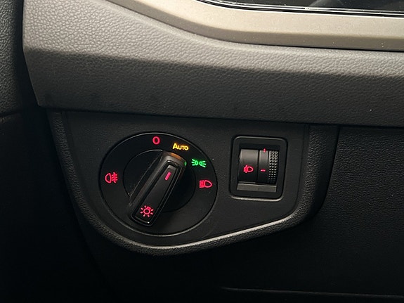 Volkswagen Polo 30 of 30