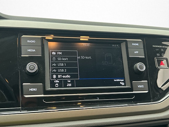 Volkswagen Polo 24 of 30